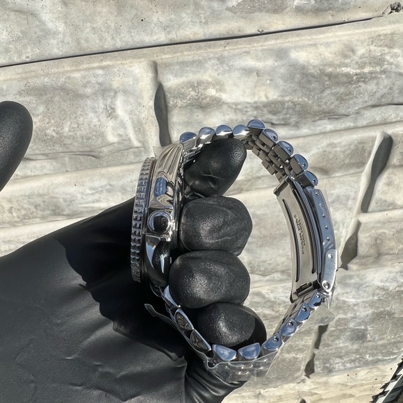 (sold) Seiko SKX009k on a #44G1ZZ OE jubilee. this watch is in 10/10 condition - Picture 8 of 9